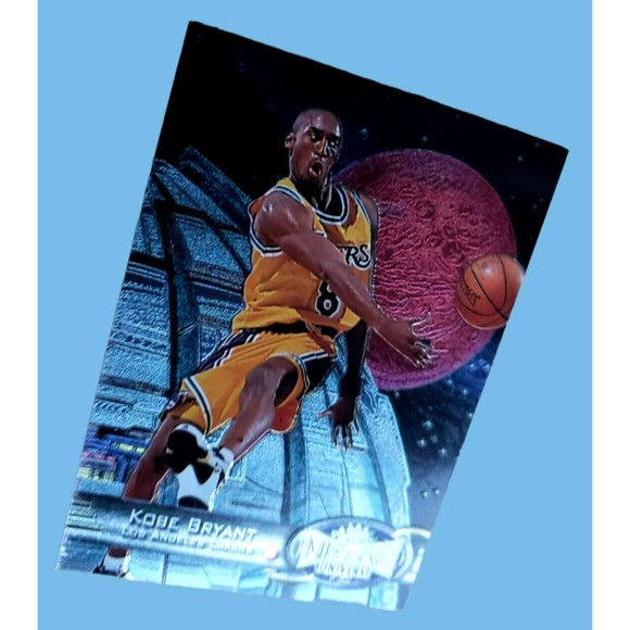 1997-98 Fleer Metal Universe Kobe Bryant #81 Los Angeles Lakers HOF - Picture 2 of 16